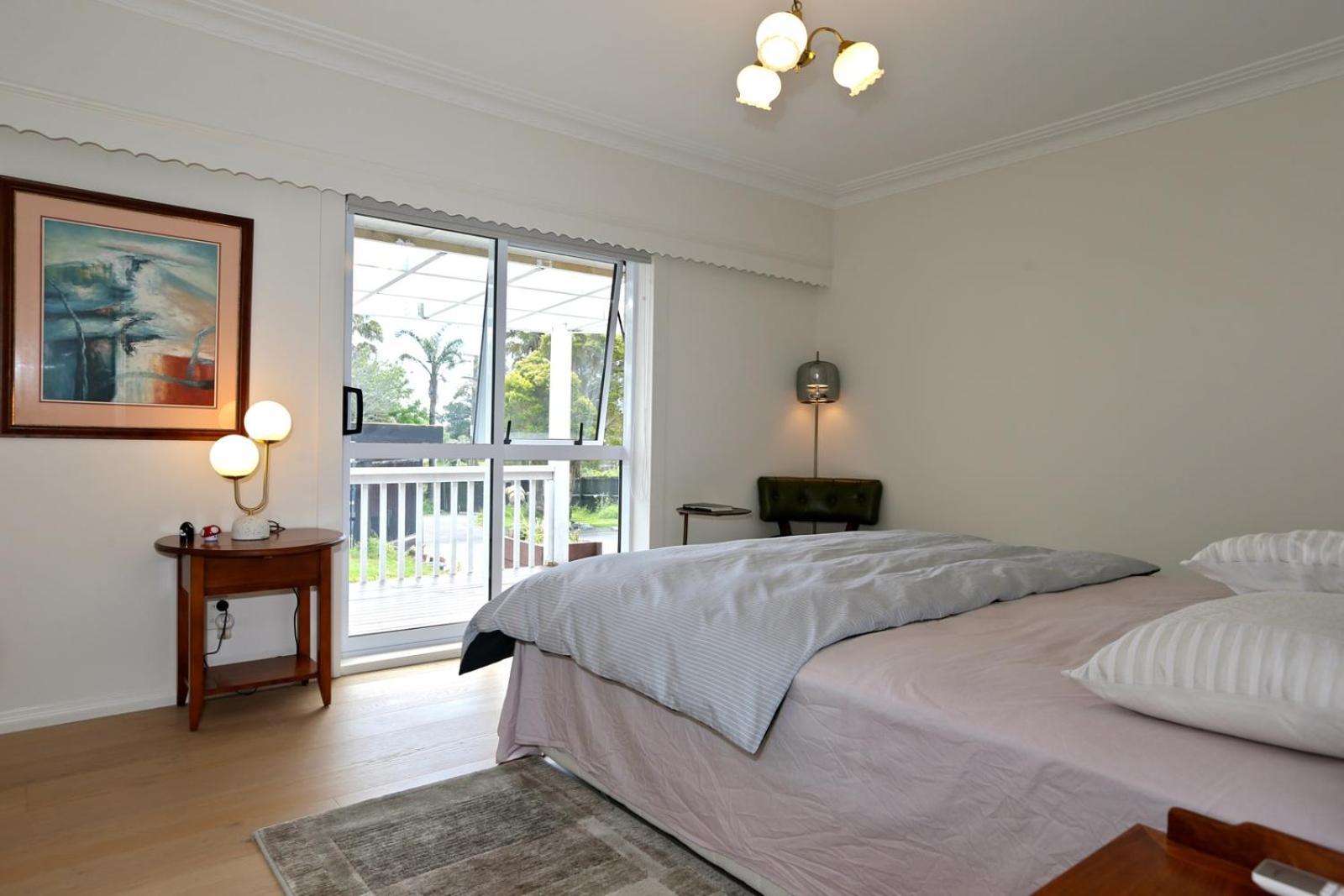 Holiday House In Totara Park Оукланд Екстериор снимка